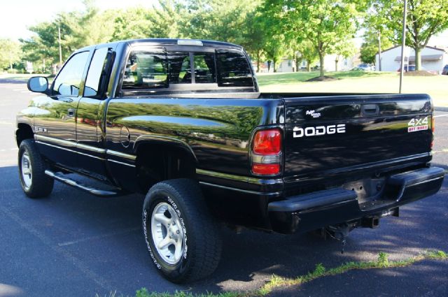 Dodge Ram 1500 2001 photo 43