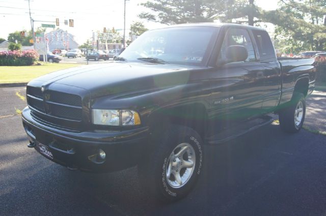 Dodge Ram 1500 2001 photo 48