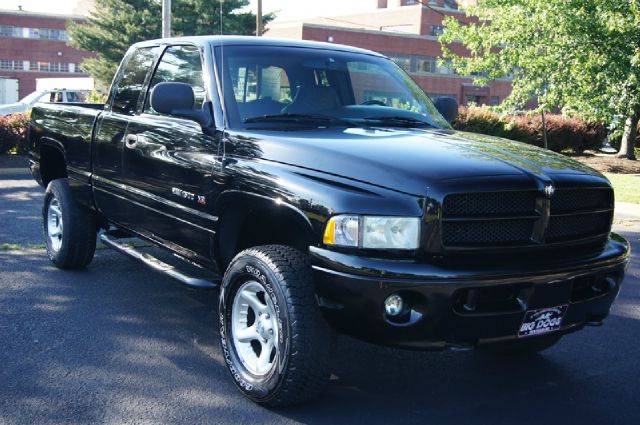 Dodge Ram 1500 2001 photo 58