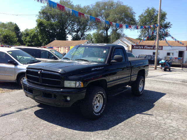 Dodge Ram 1500 2001 photo 2