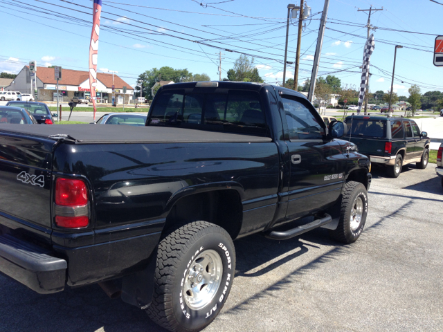 Dodge Ram 1500 2001 photo 3