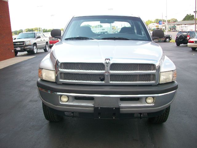 Dodge Ram 1500 2001 photo 4