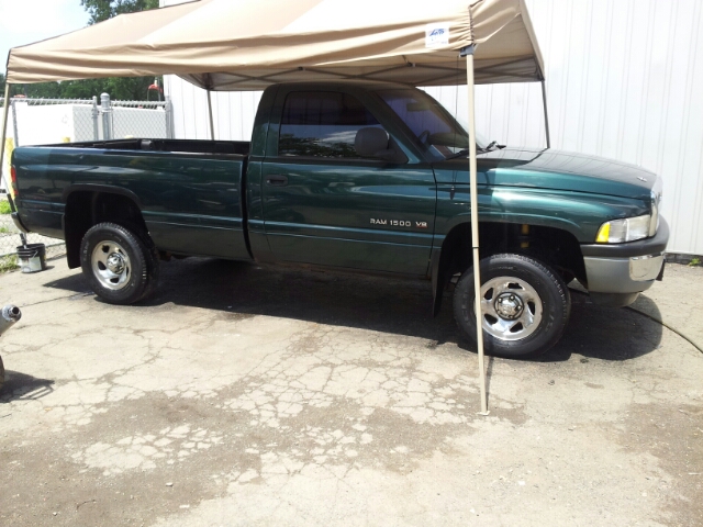 Dodge Ram 1500 2001 photo 2