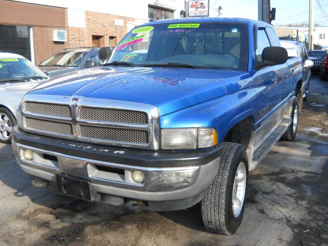 Dodge Ram 1500 2001 photo 1