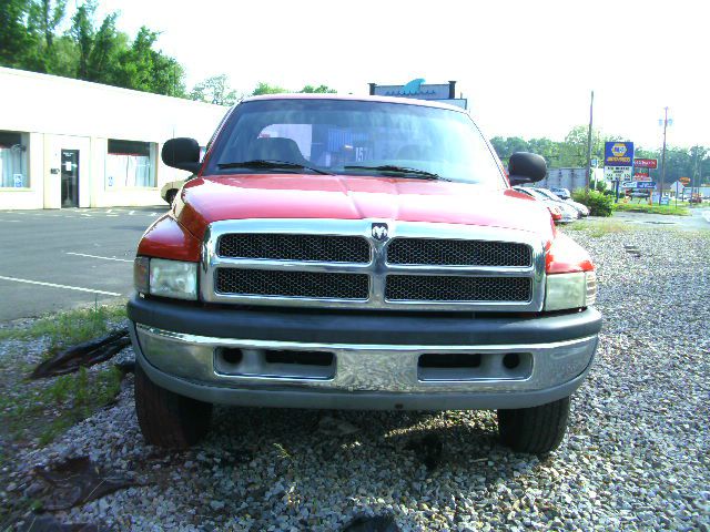 Dodge Ram 1500 2001 photo 2