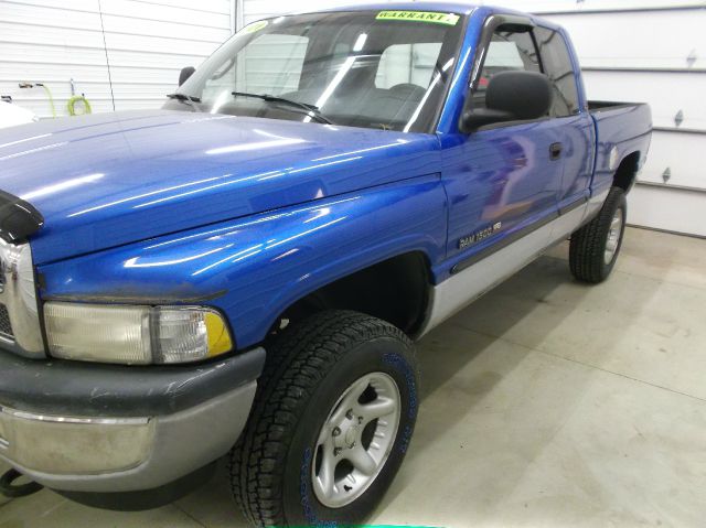 Dodge Ram 1500 2001 photo 1