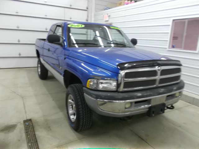 Dodge Ram 1500 2001 photo 3