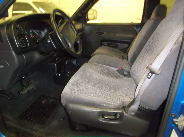 Dodge Ram 1500 2001 photo 4