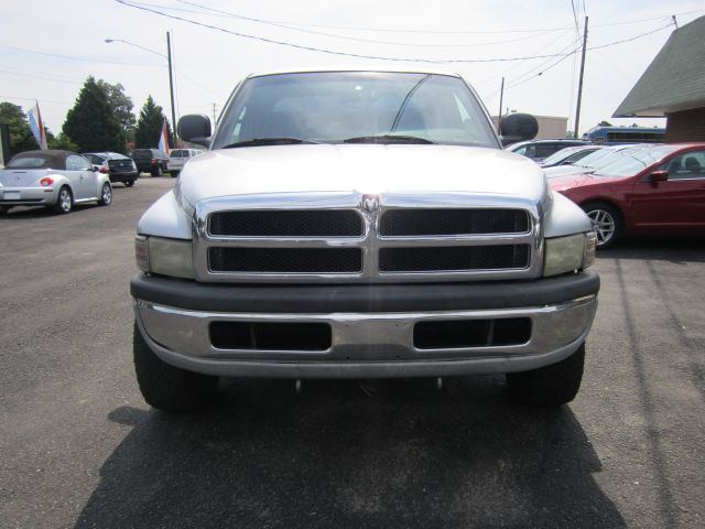 Dodge Ram 1500 2001 photo 1