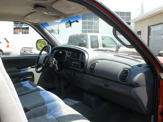 Dodge Ram 1500 2001 photo 5