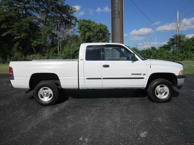 Dodge Ram 1500 2001 photo 1