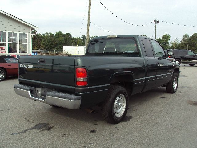 Dodge Ram 1500 2001 photo 1