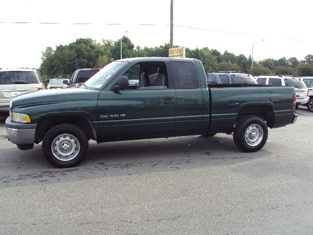 Dodge Ram 1500 2001 photo 2