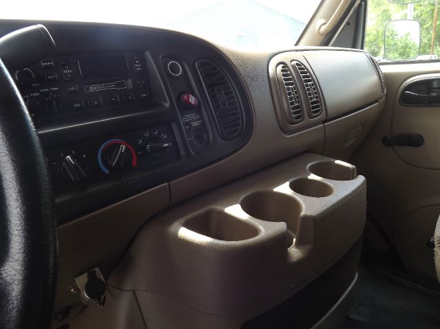 Dodge Ram 1500 2001 photo 3