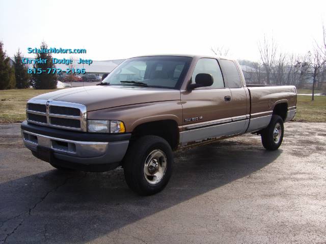 Dodge Ram 1500 SLT Pickup