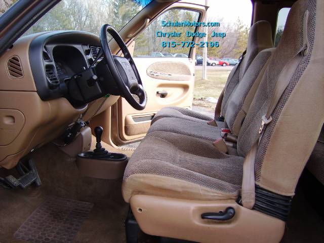 Dodge Ram 1500 2001 photo 4