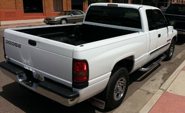 Dodge Ram 1500 2001 photo 1