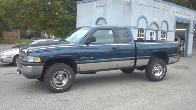 Dodge Ram 1500 2001 photo 4