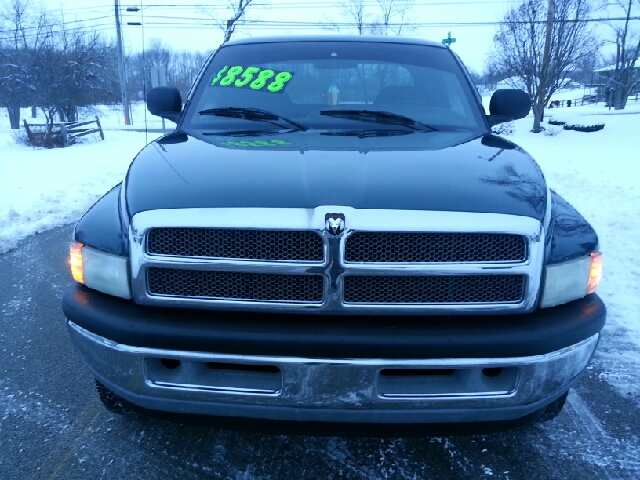 Dodge Ram 1500 2001 photo 2