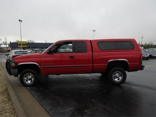 Dodge Ram 1500 C1500 LS Pickup