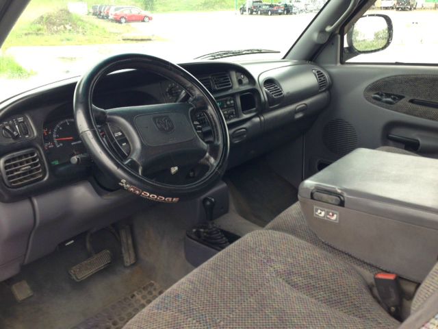 Dodge Ram 1500 2001 photo 1