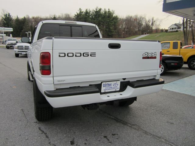 Dodge Ram 1500 2001 photo 2