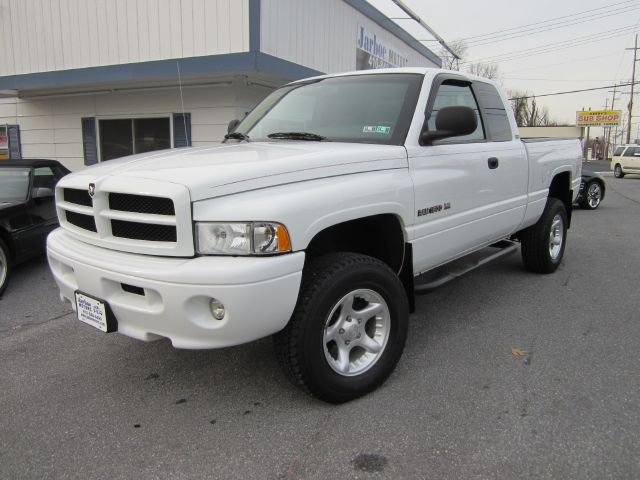 Dodge Ram 1500 2001 photo 4