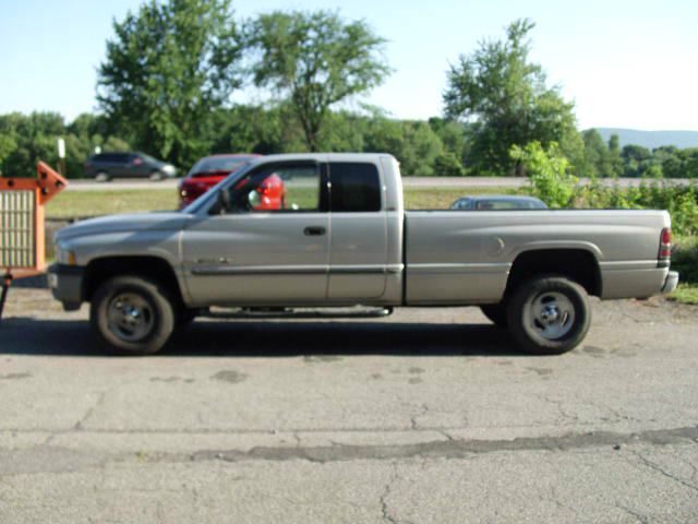 Dodge Ram 1500 2001 photo 1