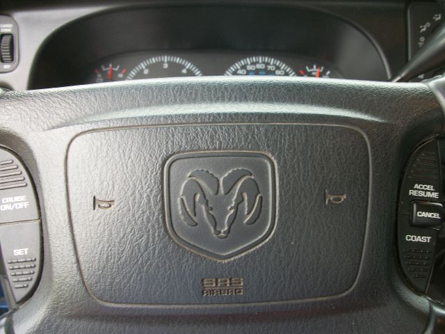 Dodge Ram 1500 2001 photo 1