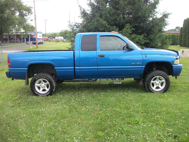 Dodge Ram 1500 2001 photo 14