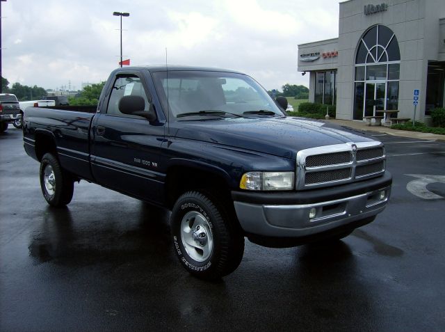 Dodge Ram 1500 2001 photo 4