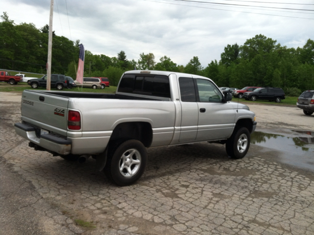 Dodge Ram 1500 2001 photo 1