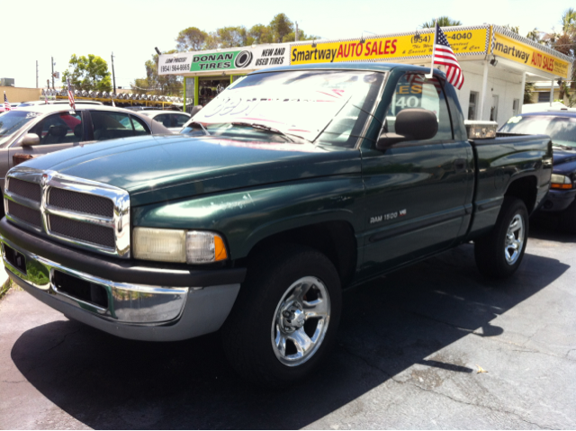 Dodge Ram 1500 2001 photo 2