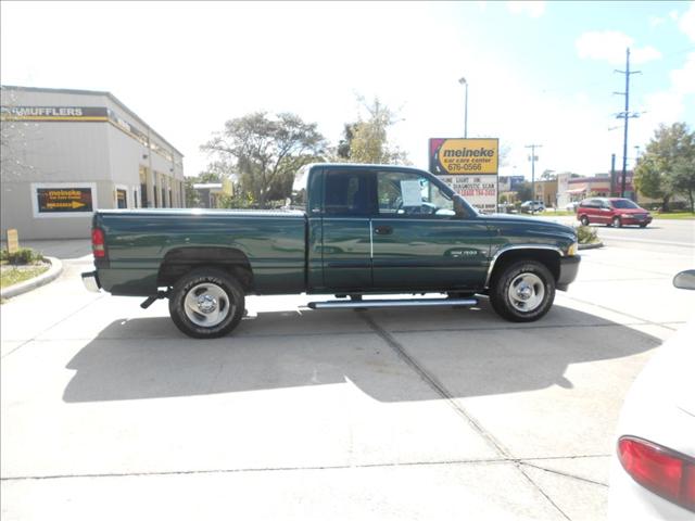 Dodge Ram 1500 2001 photo 3