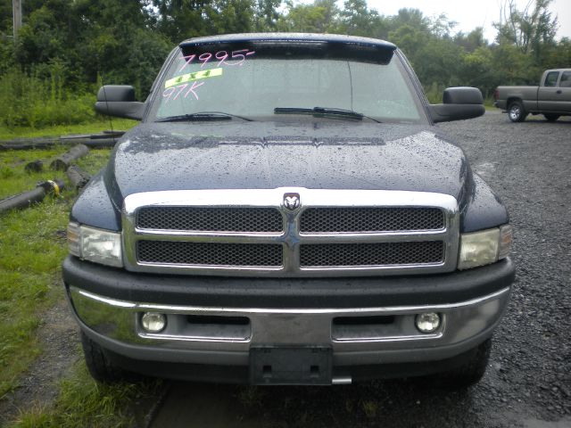 Dodge Ram 1500 2001 photo 3