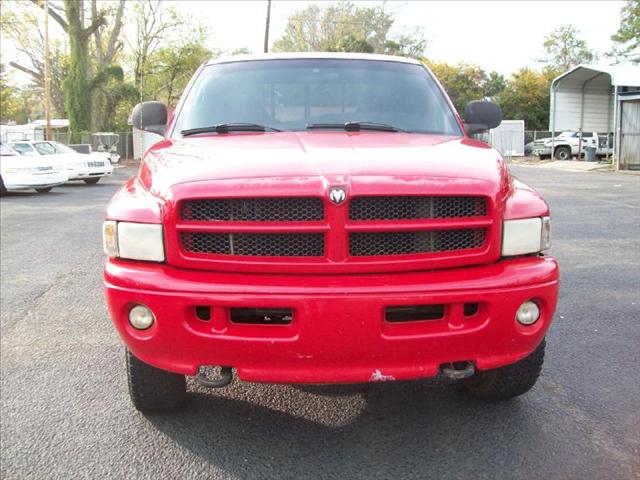 Dodge Ram 1500 2001 photo 3