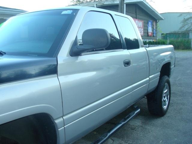 Dodge Ram 1500 2001 photo 3