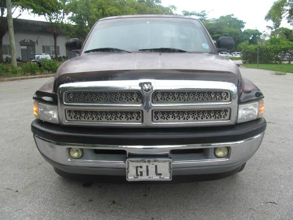 Dodge Ram 1500 2001 photo 2