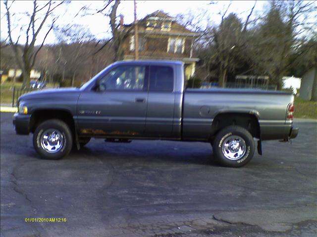 Dodge Ram 1500 2001 photo 1