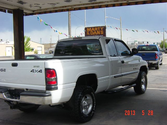 Dodge Ram 1500 2001 photo 1