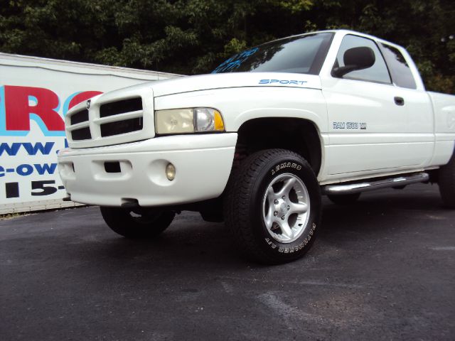 Dodge Ram 1500 2001 photo 4