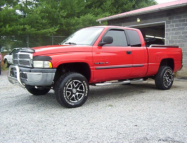 Dodge Ram 1500 2001 photo 4