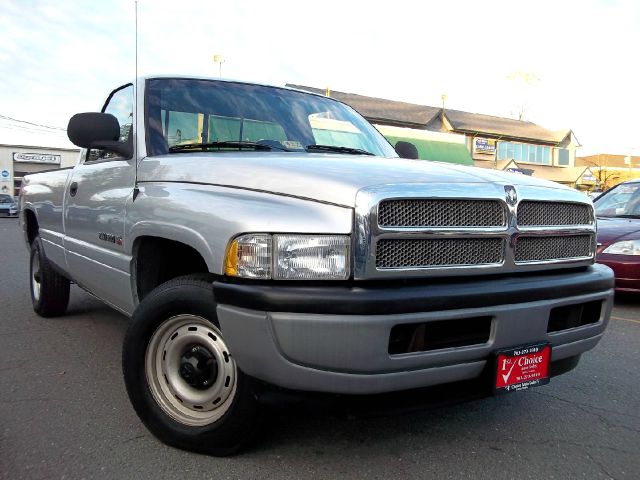 Dodge Ram 1500 2001 photo 1