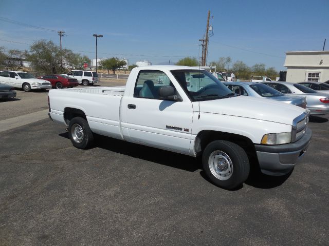 Dodge Ram 1500 2001 photo 3