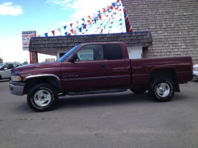 Dodge Ram 1500 2001 photo 2