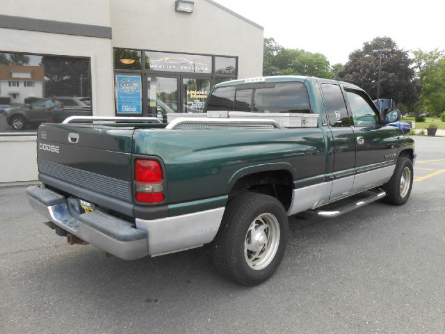 Dodge Ram 1500 2001 photo 1