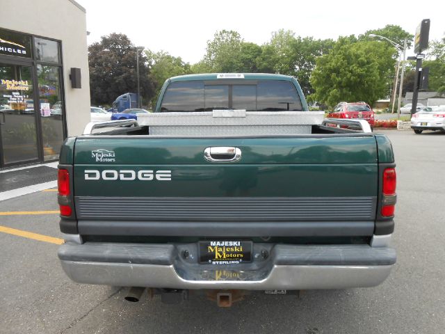 Dodge Ram 1500 2001 photo 3