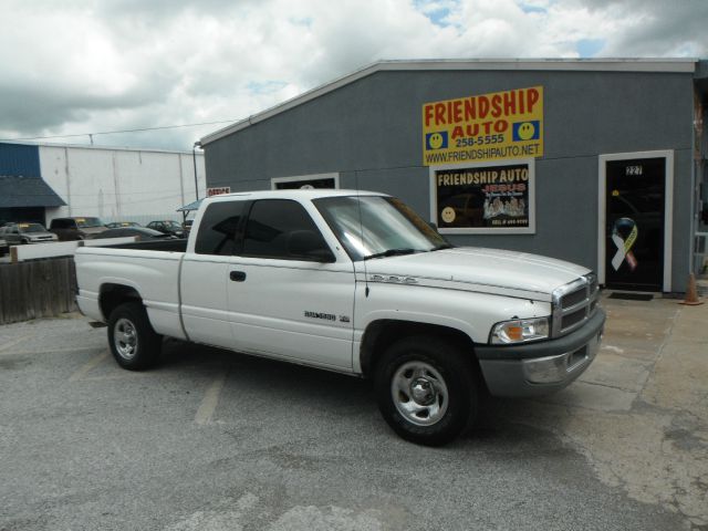 Dodge Ram 1500 2001 photo 4