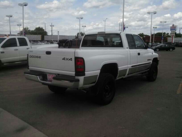 Dodge Ram 1500 Base Pickup Truck