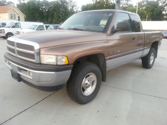 Dodge Ram 1500 2001 photo 1